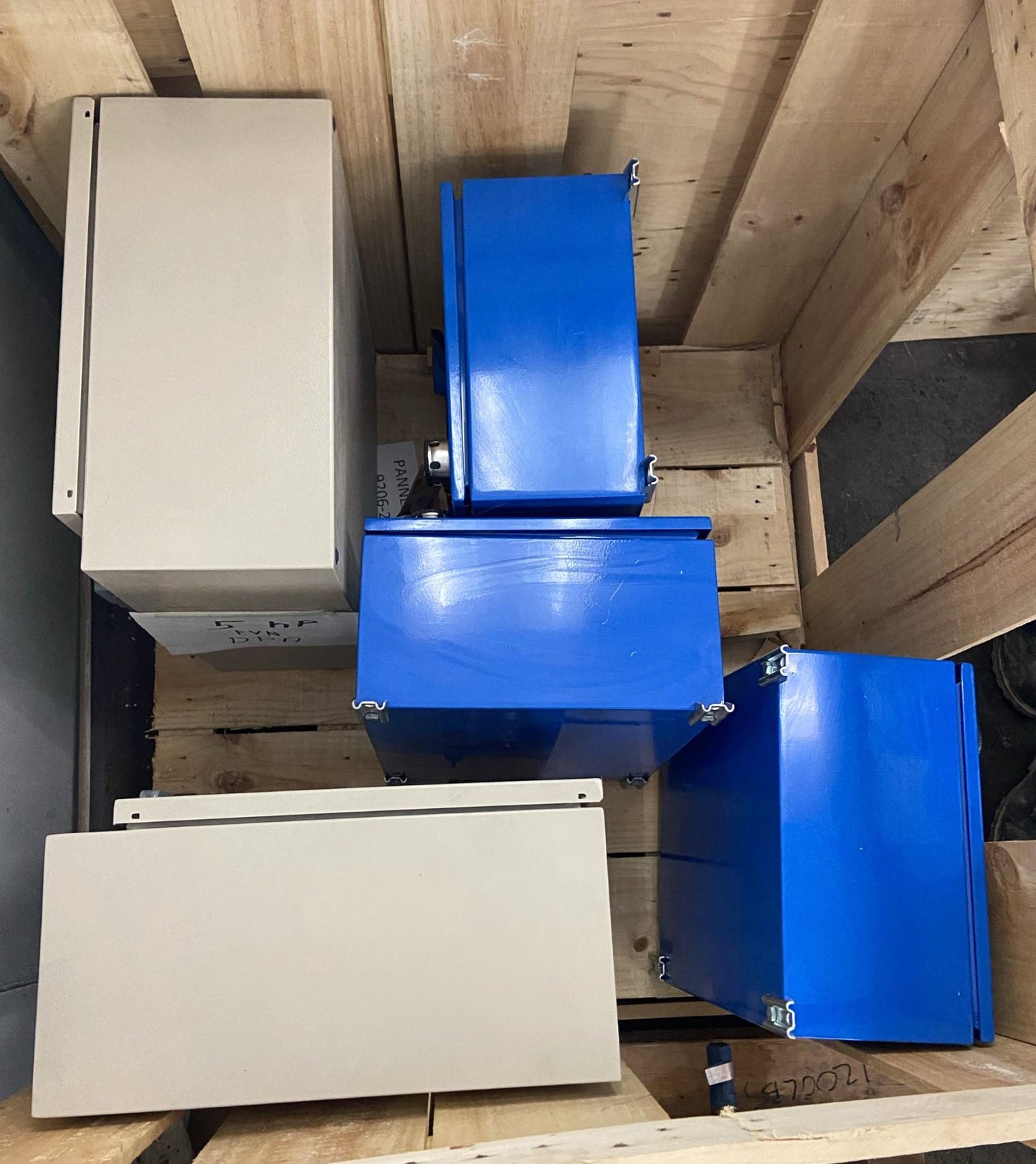 FVN005N600E-204330A4DP-A70AZ4